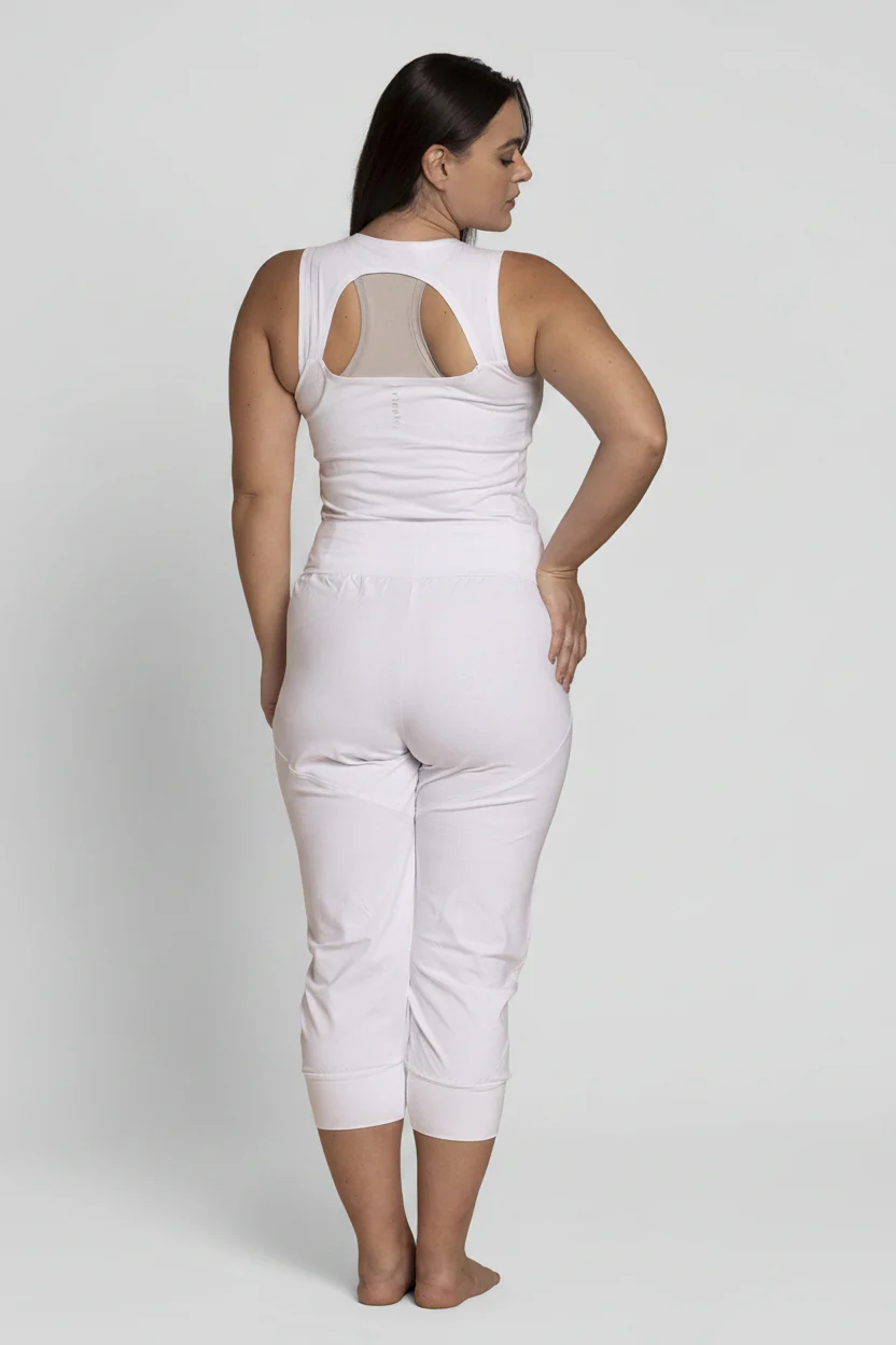 Pure White Slouchy Capri Yoga Pants - Image 4