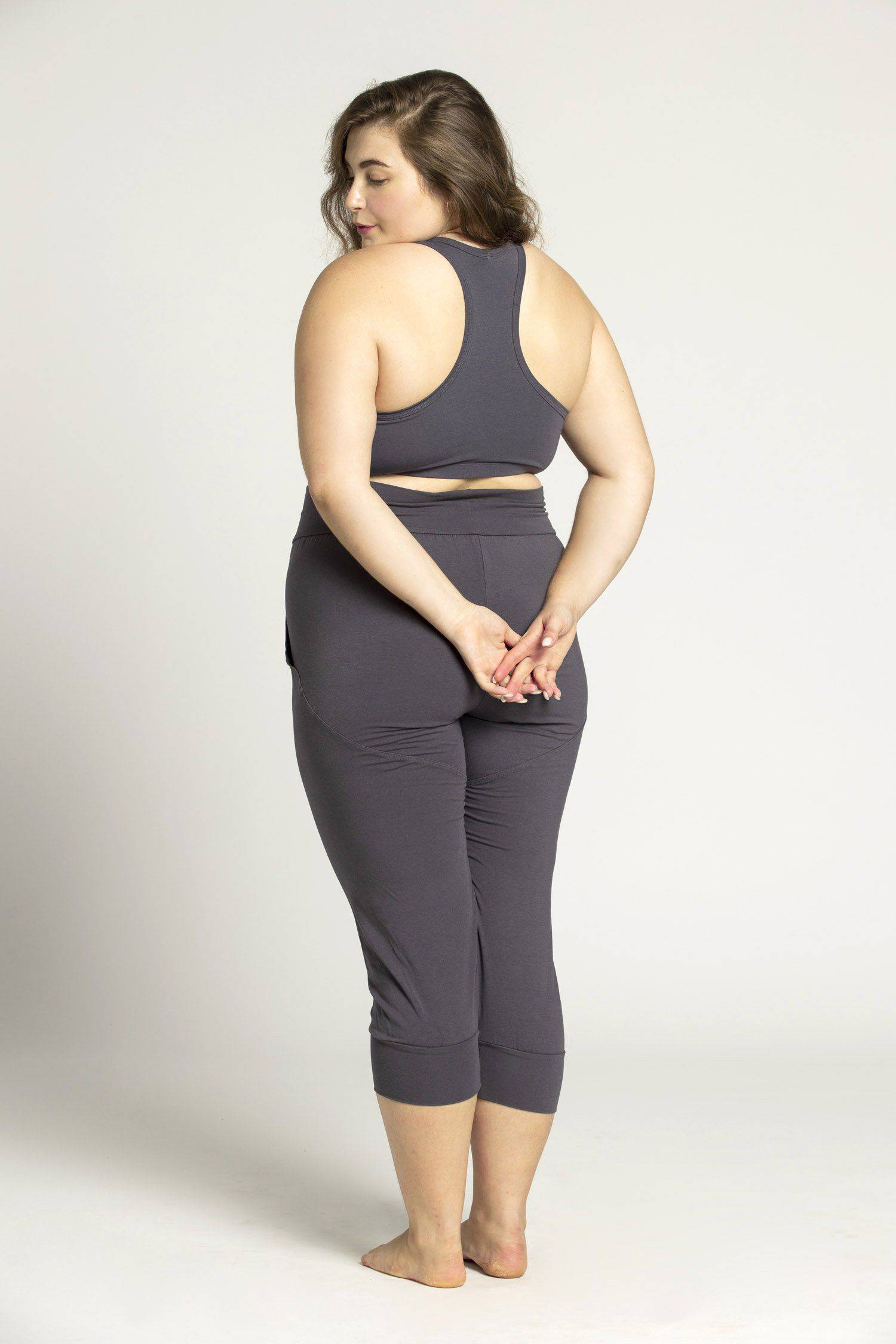 Slouchy Capri Pants - Image 4