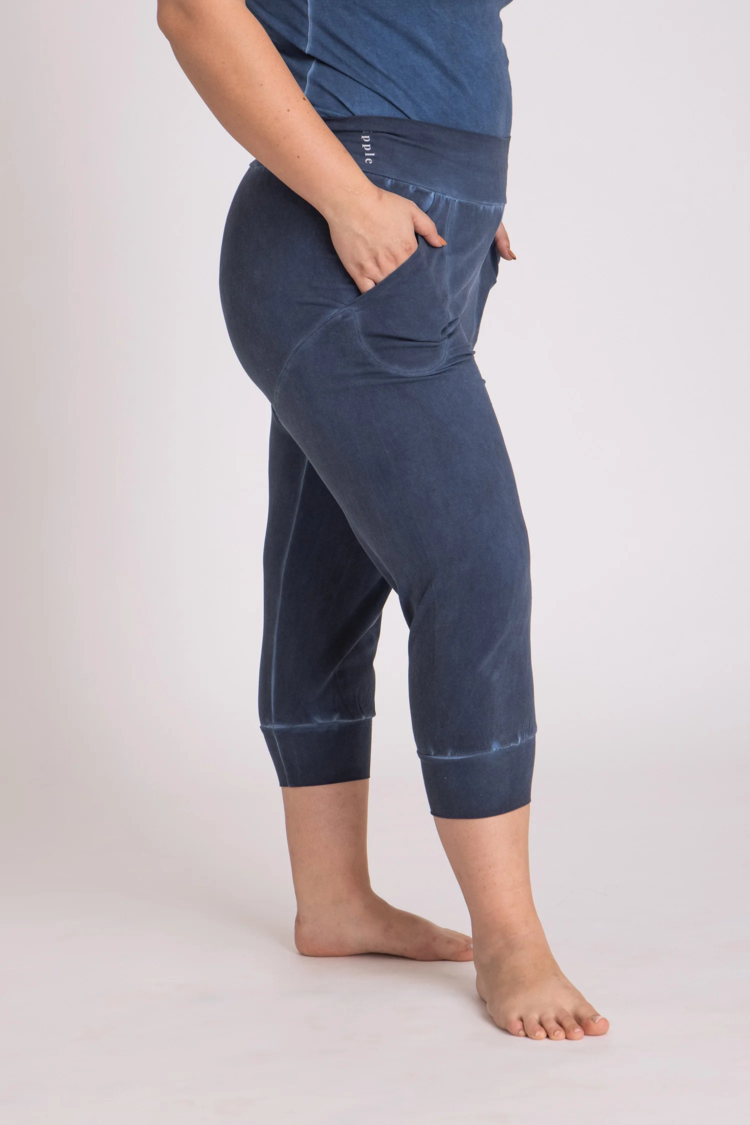 Stonewash Slouchy Capri Pants - Image 6